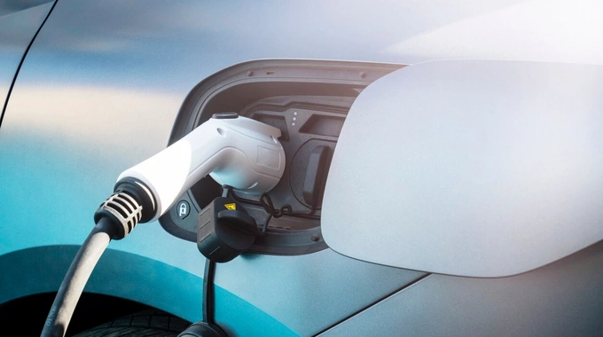 Kas elektriauto kindlustus erineb tavaauto omast?